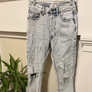 Twelve By Ontwelfth Light Wash Jeans